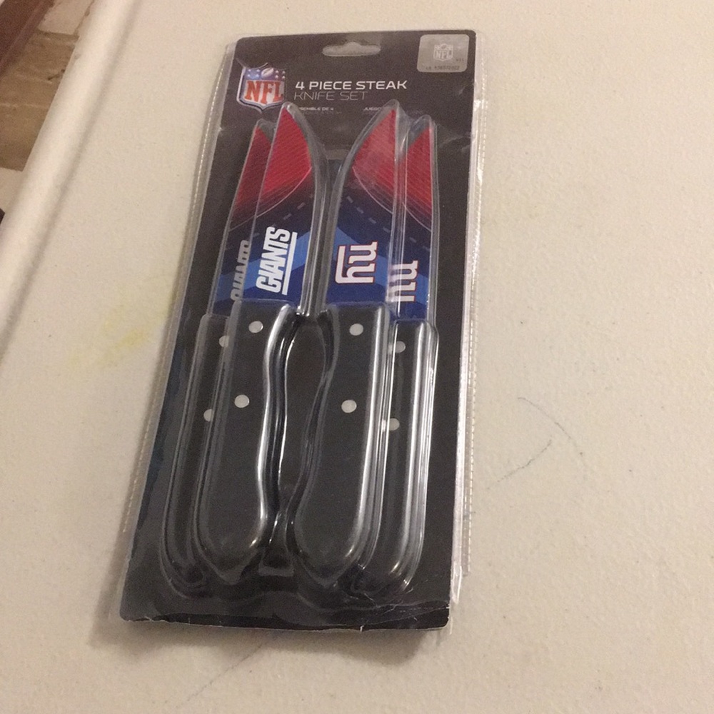 New York giants knife set